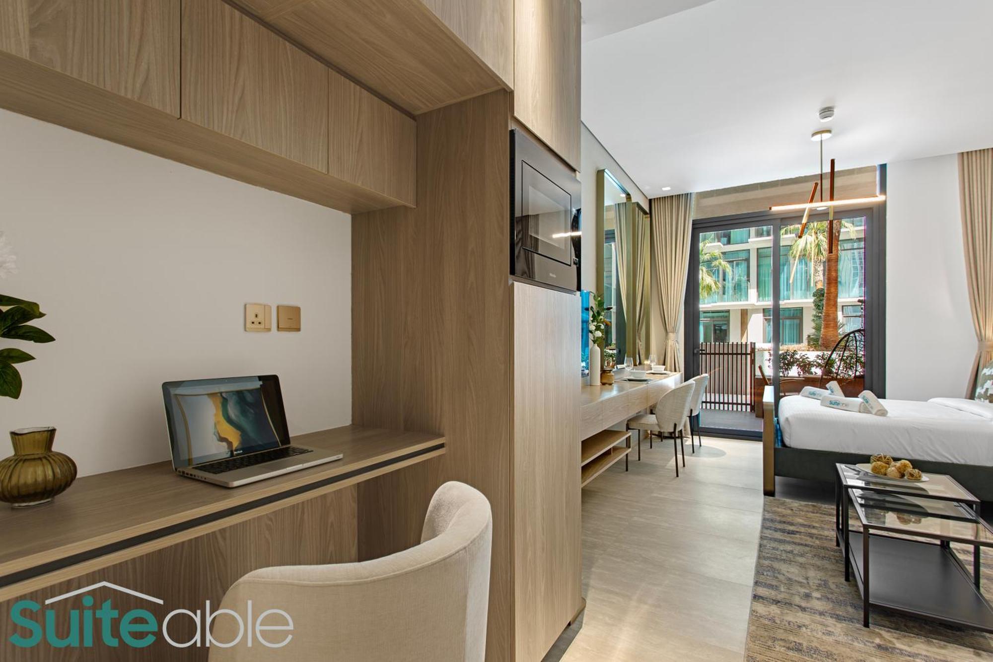 Apartment Chic With Pool Access In The Autograph